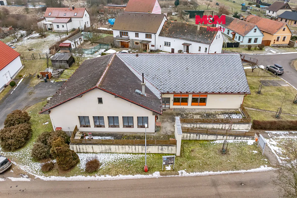 Prodej chalupy 345 m², pozemek 557 m²
